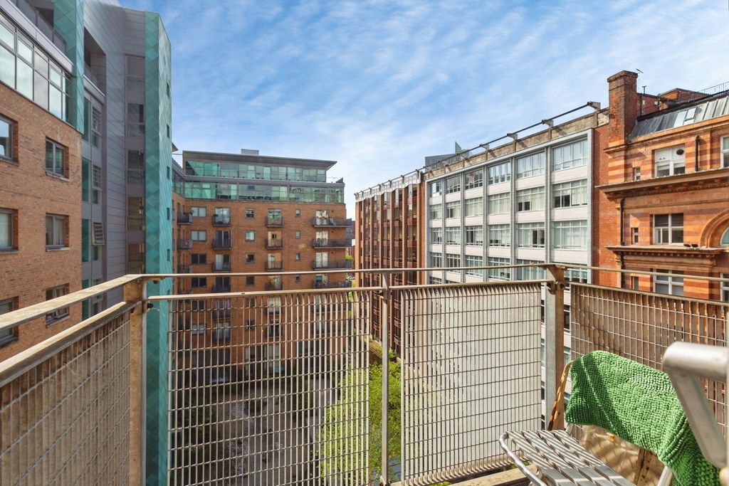 Property photo 3 of 13 Pbox-Img.Jpg