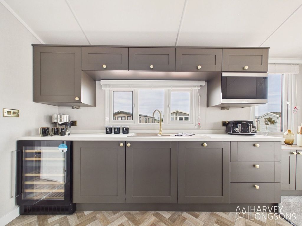 Property photo 2 of 19 Sunseeker Thornton Kitchen Storage Amble Links Holiday Park