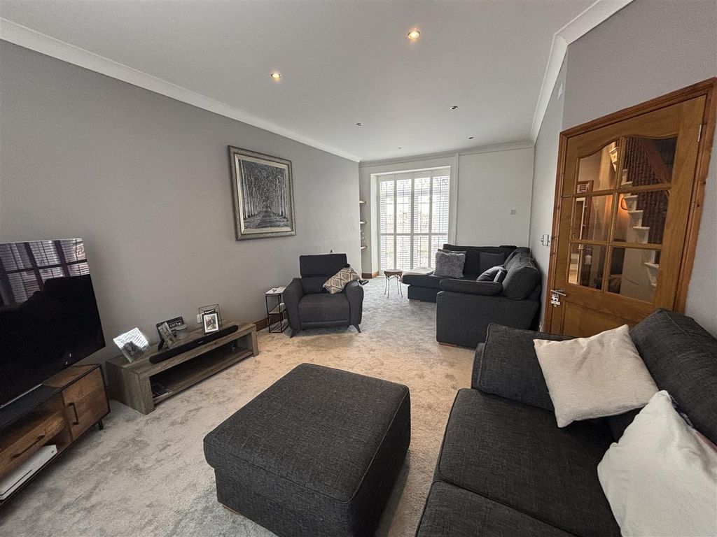 Property photo 2 of 25 Img_0339.Jpeg