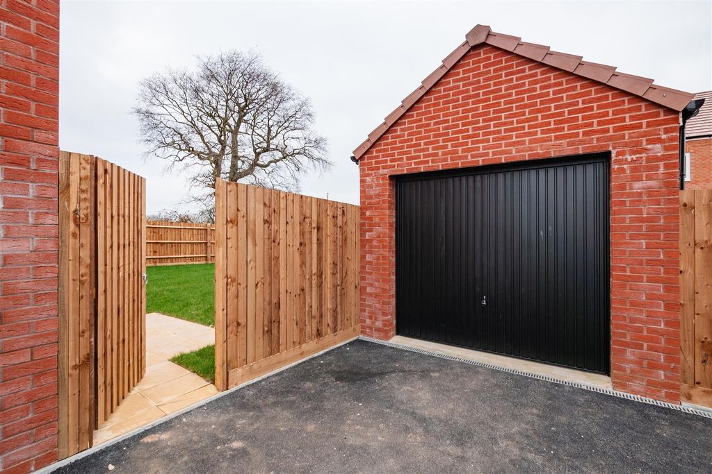 Property photo 2 of 29 P1566703.Jpg