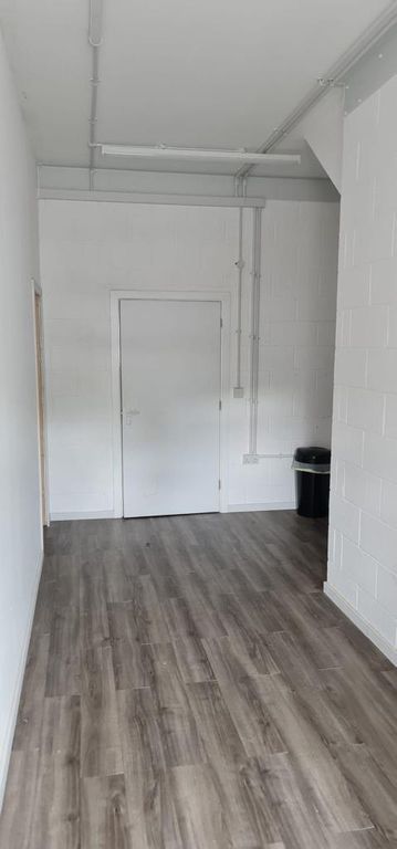 Property photo 3 of 5 Photo 3