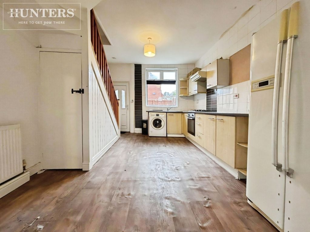 Property photo 2 of 12 Pbox-Img.Jpg