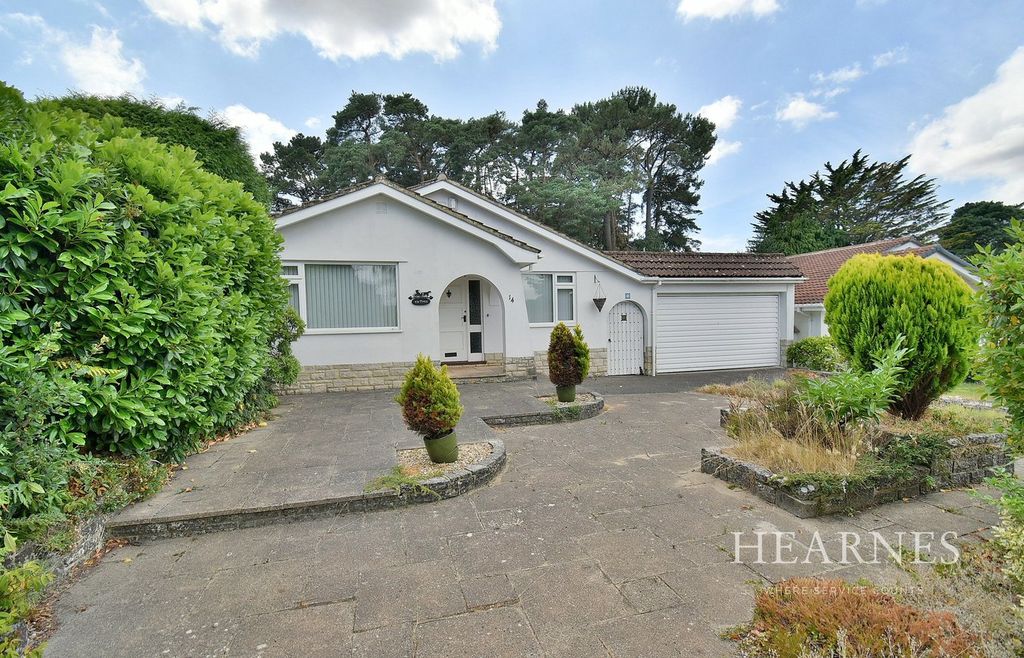 Property photo 1 of 21