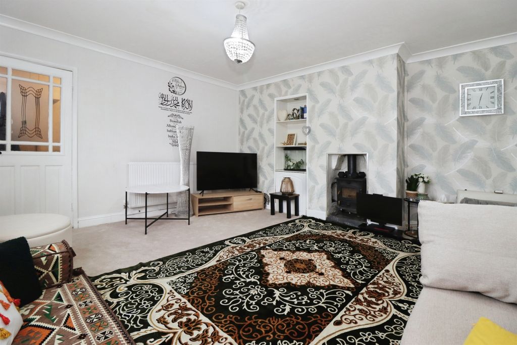 Property photo 2 of 19