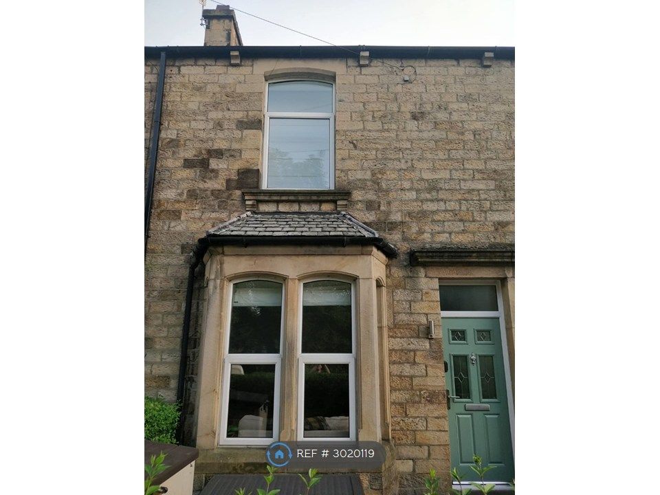 Property photo 2 of 7