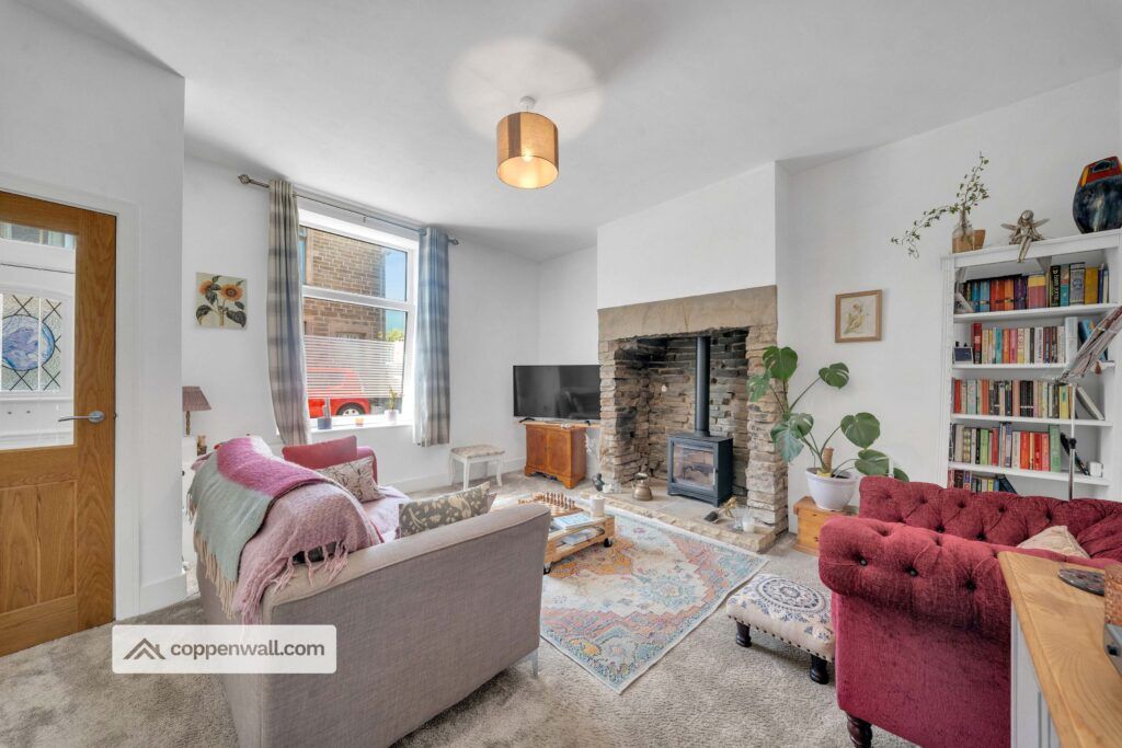 Property photo 2 of 26