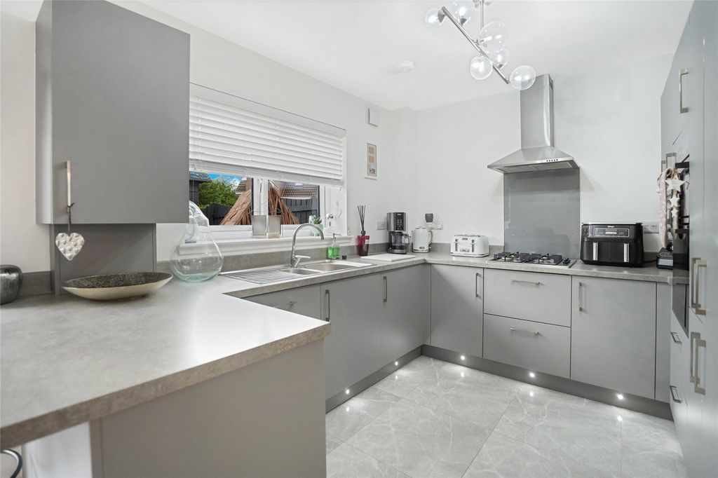 Property photo 3 of 21 Picture No. 05