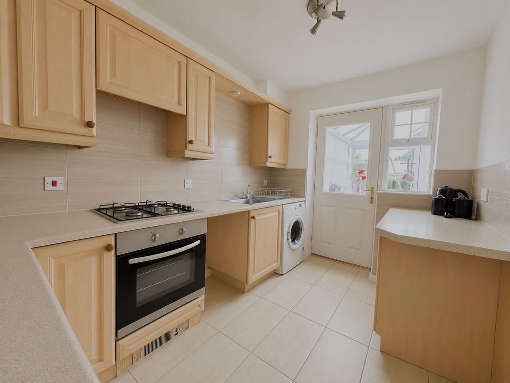 Property photo 2 of 13 Kitchen