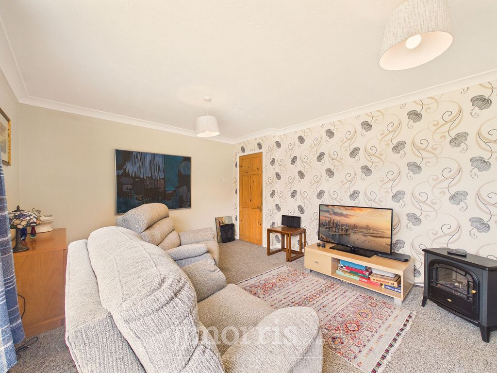 Property photo 3 of 30
