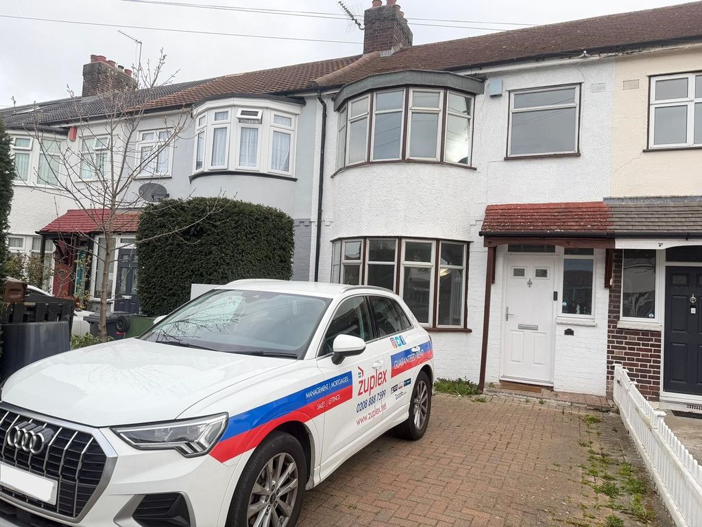 Property photo 1 of 11