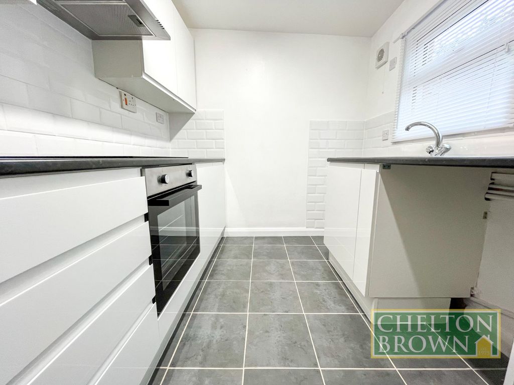 Property photo 2 of 15 Picture No. 20