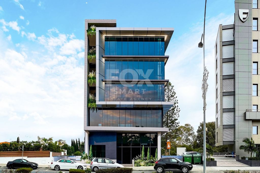Property photo 1 of 5 Spacious Unfurnished Commercial Building In Potamos Germasog