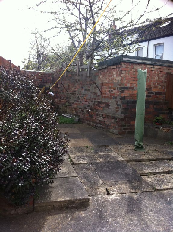 Property photo 3 of 6