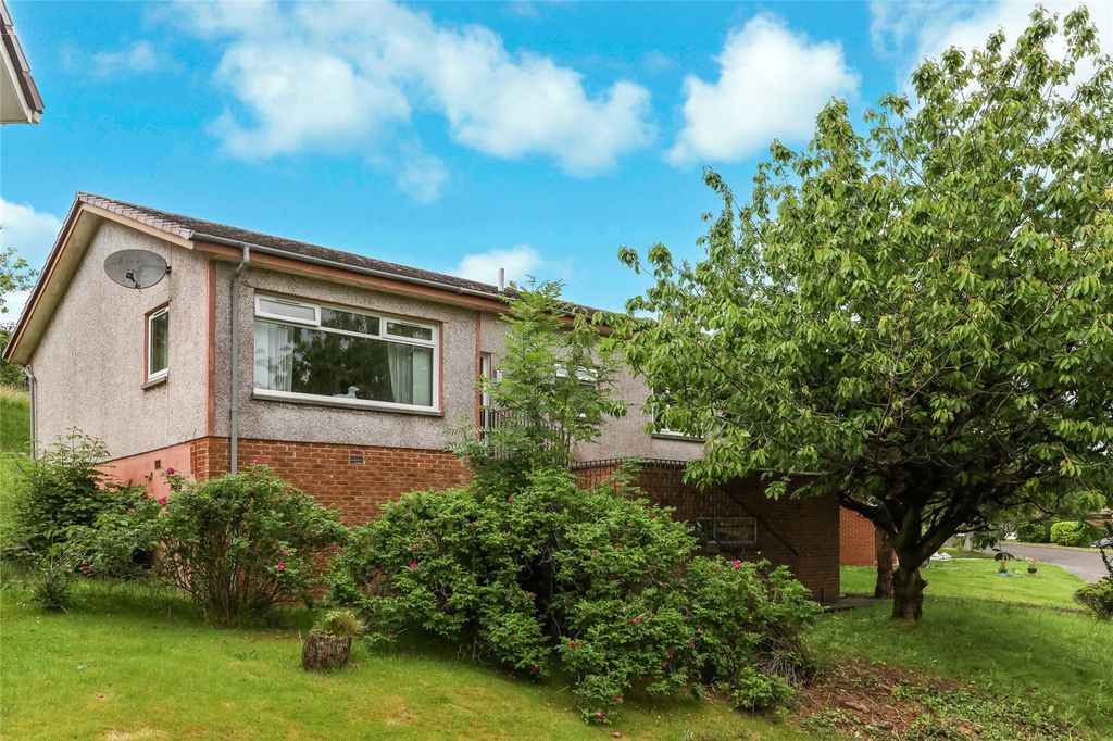 Property photo 1 of 14 Front