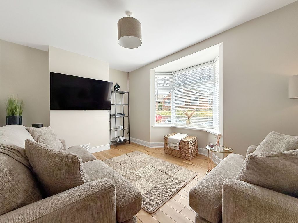 Property photo 3 of 24