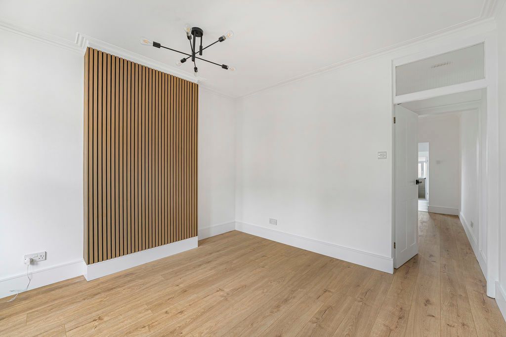 Property photo 2 of 18 Living Room