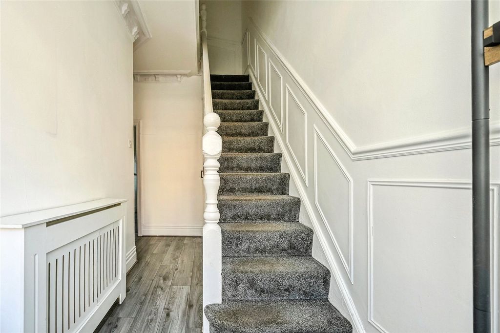 Property photo 2 of 18 Picture No. 02