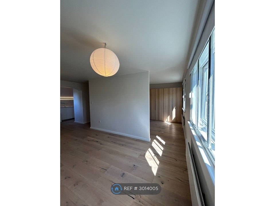 Property photo 1 of 35