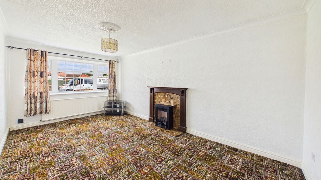 Property photo 3 of 17 09F9Afb2B68343E1Ae59Bc2070E68Cda_100_Cam02351G0-Pr