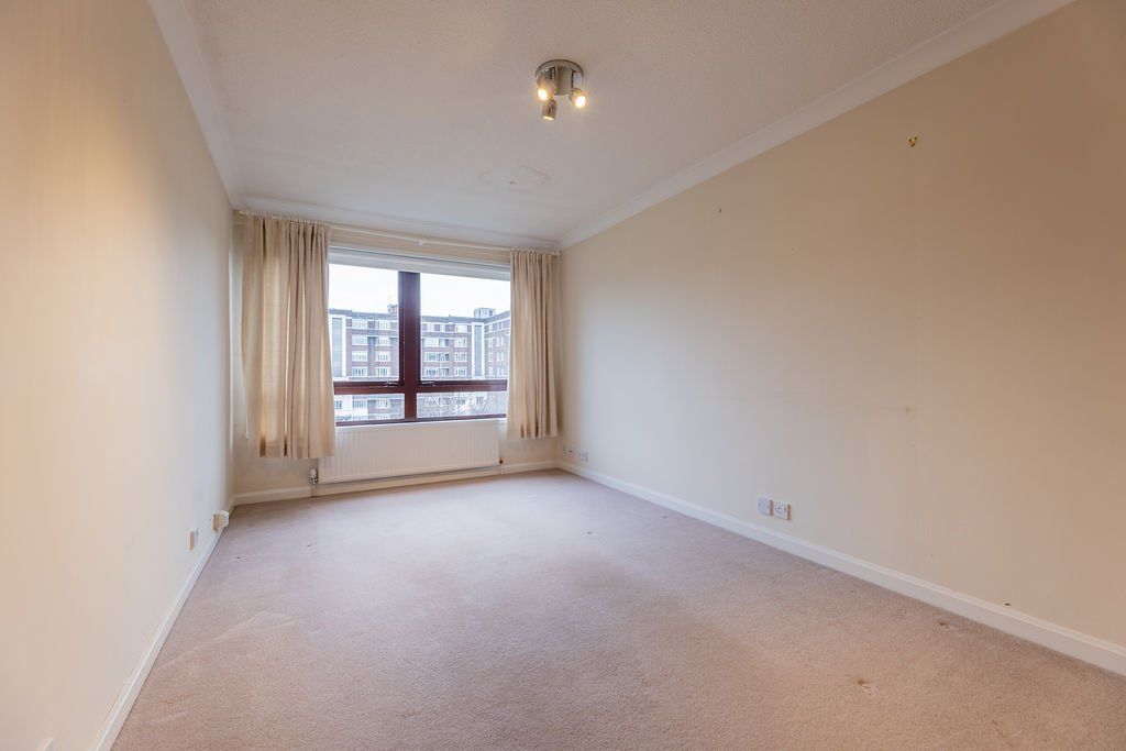 Property photo 2 of 18 Picture 2