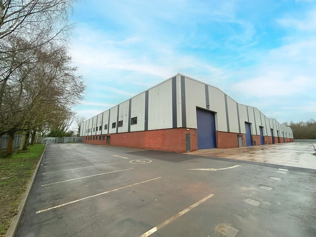 Property photo 1 of 7 Photo 8