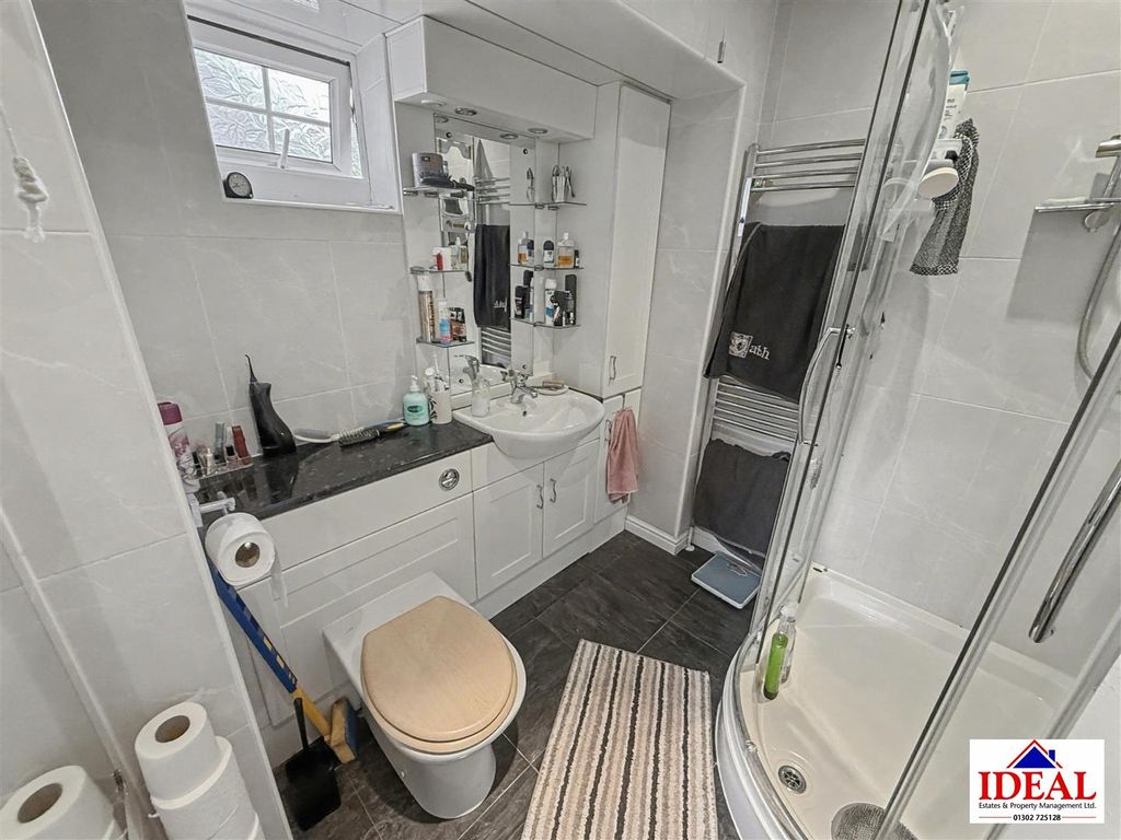 Additional image 17 of 5 bed detached bungalow for saleWilsic Road, Wilsic, Doncaster DN11