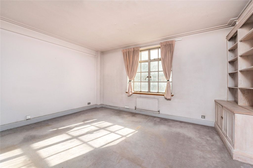 Property photo 3 of 9 Picture No. 02