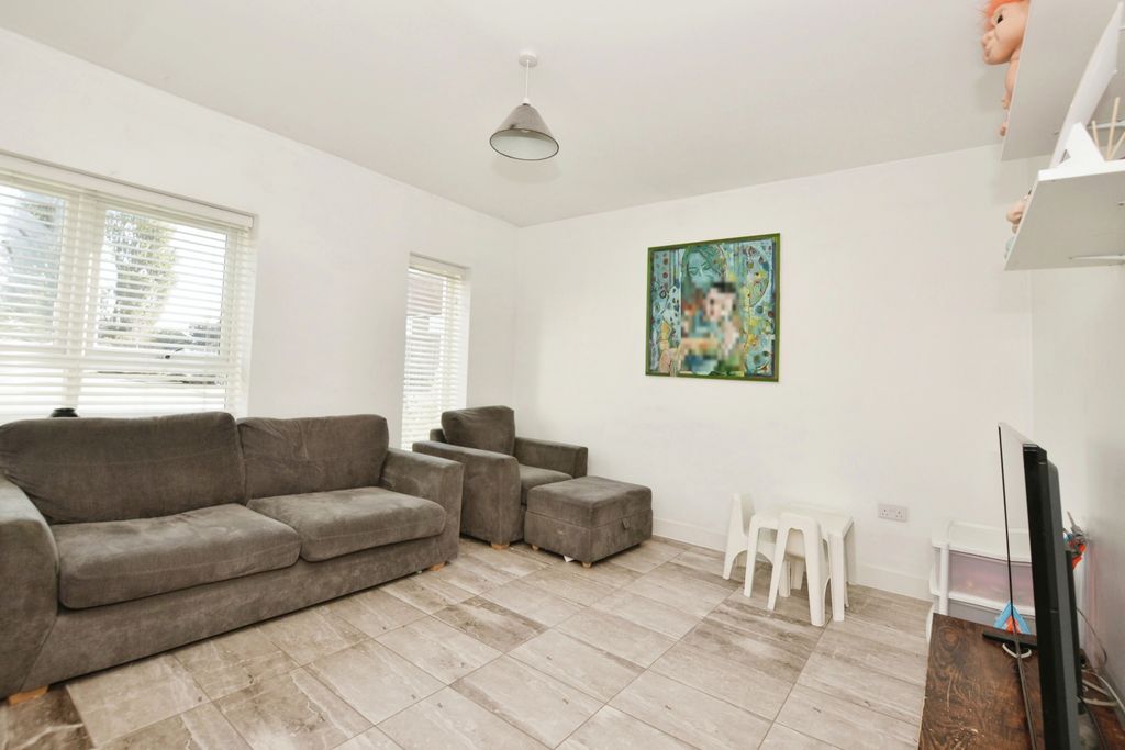 Property photo 3 of 16 Photography