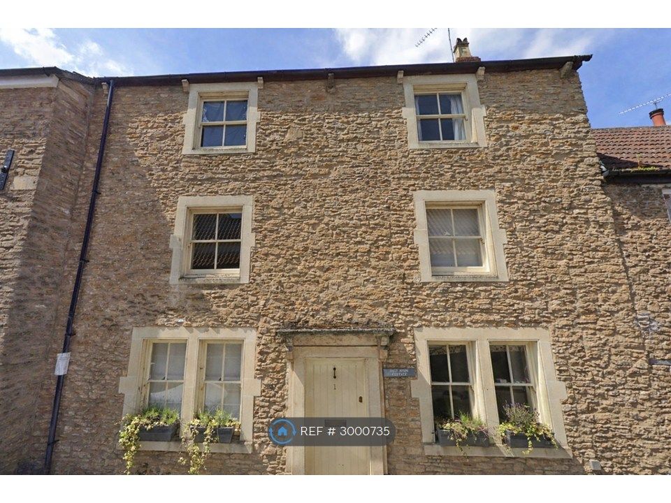 Property photo 1 of 35