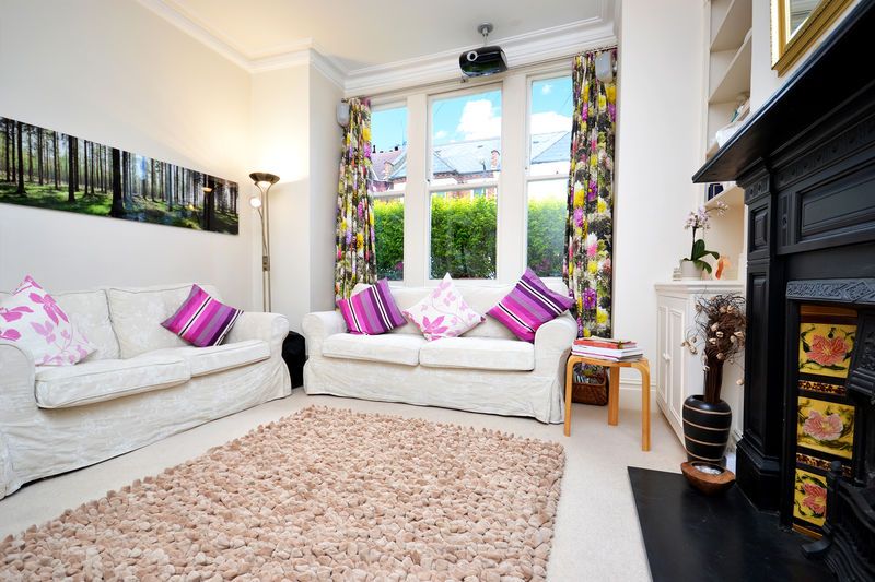 Property photo 2 of 9 Photo 3