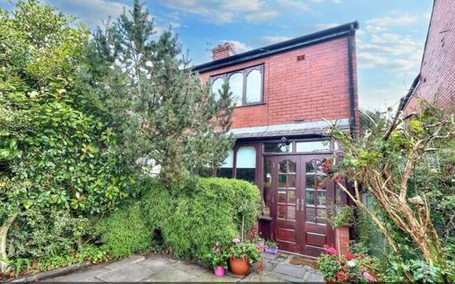 Property photo 1 of 19