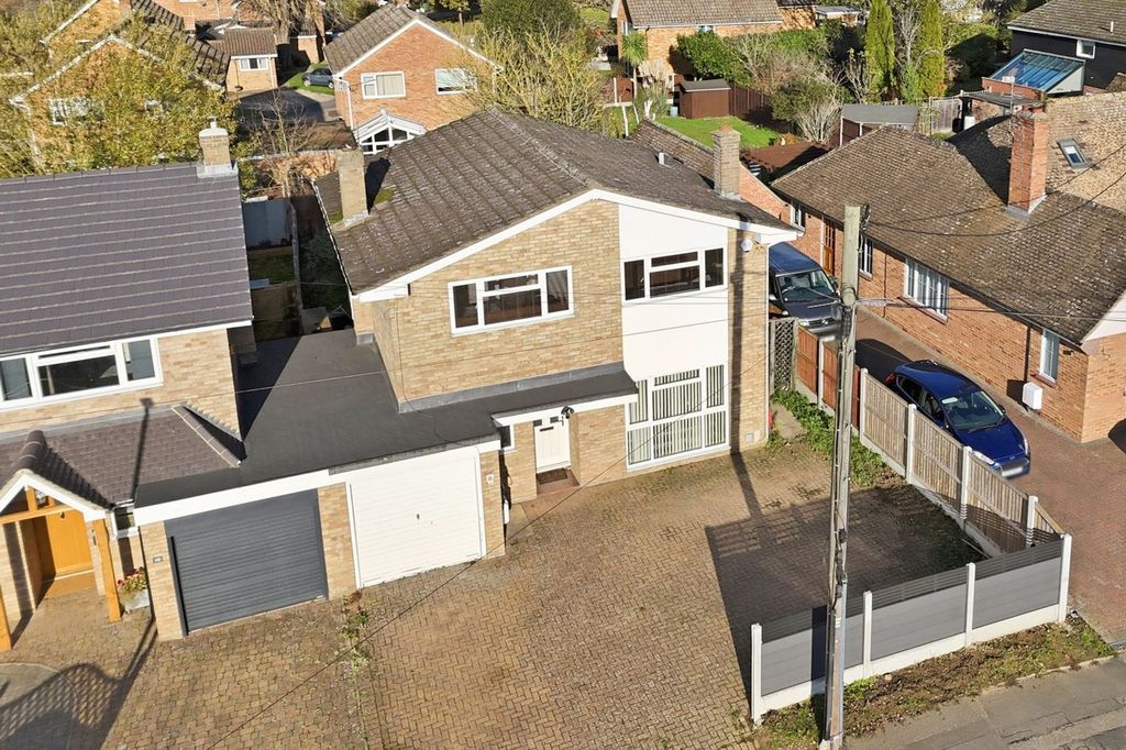 Property photo 1 of 16