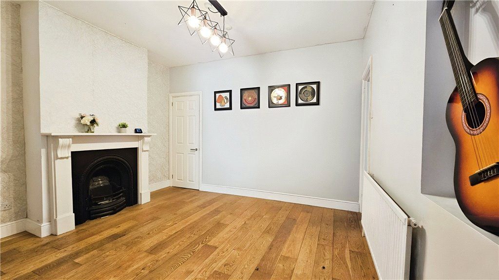 Property photo 2 of 8 Dining Room