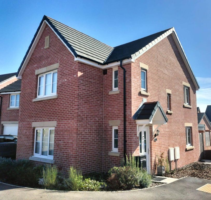 Property photo 1 of 33