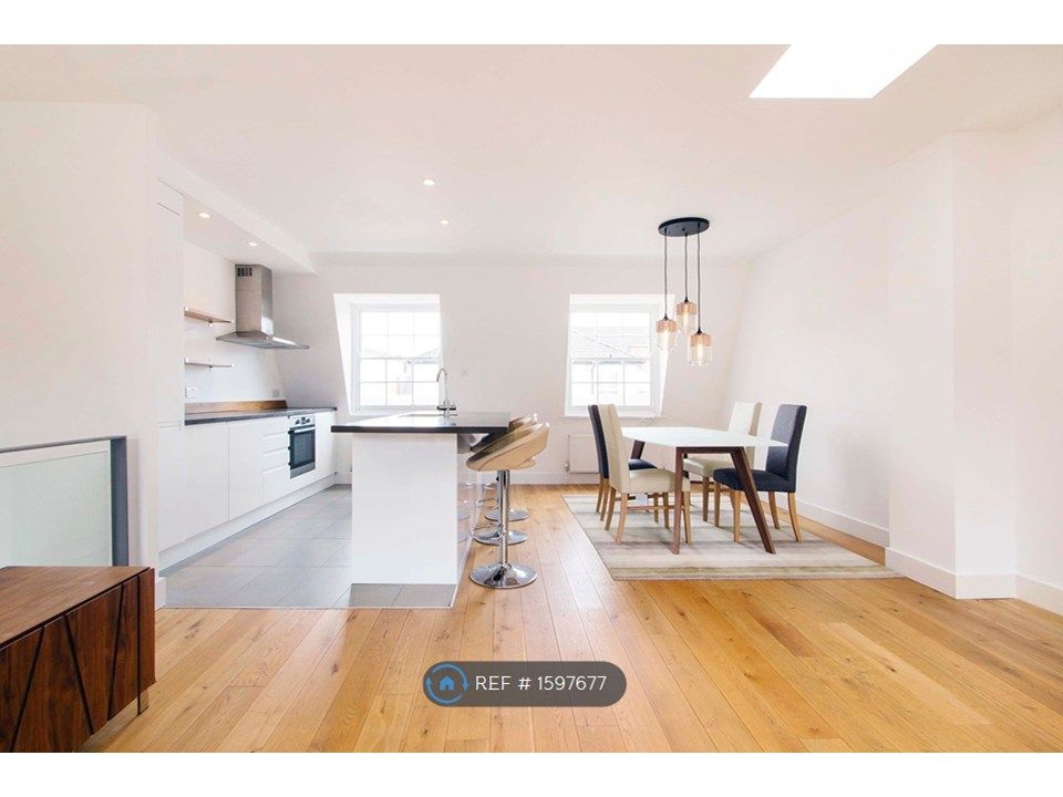 Property photo 1 of 15 Open Plan Lounge / Dining