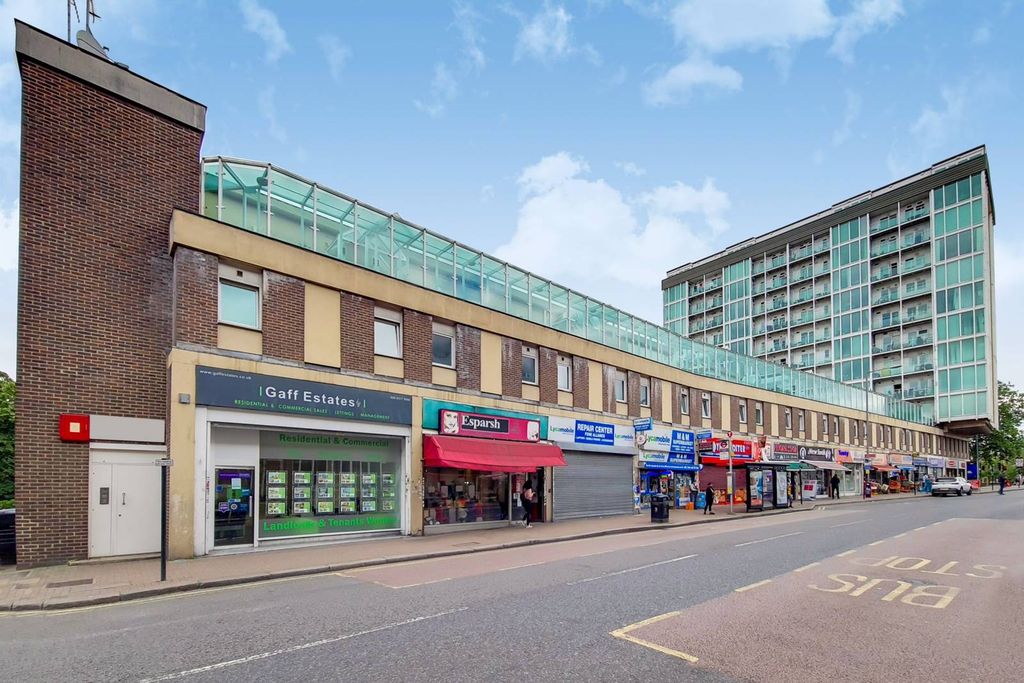 Property photo 1 of 16