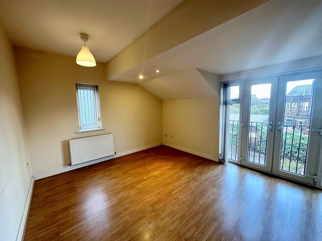 Property photo 3 of 8 Picture No. 07