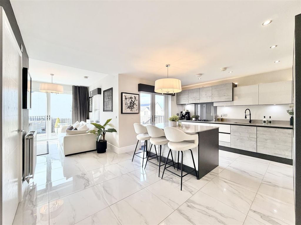 Additional image 6 of 4 bed detached house for saleCorpach Place, Hamilton ML3