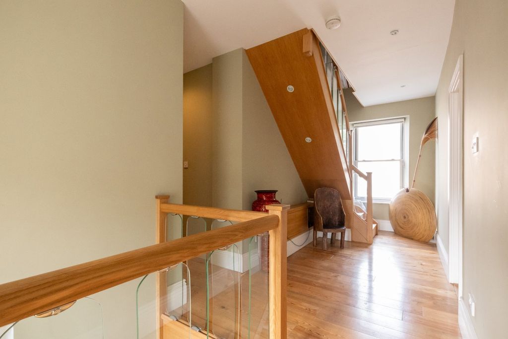 Additional image 16 of 4 bed semi-detached house for saleLes Gravees, St. Peter Port, Guernsey GY1