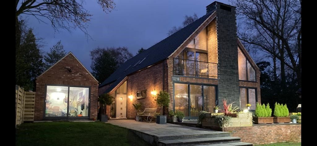 Property photo 2 of 14