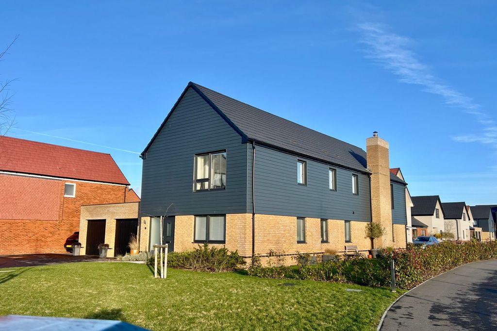 Property photo 1 of 22