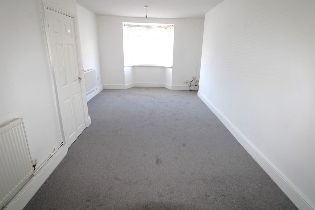 Property photo 3 of 19 Lounge-Dining Room