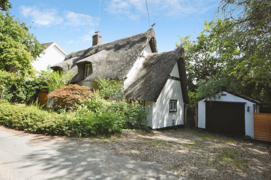 Property photo 2 of 21