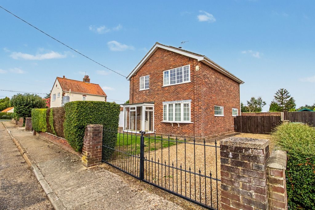 Property photo 2 of 26 4212885