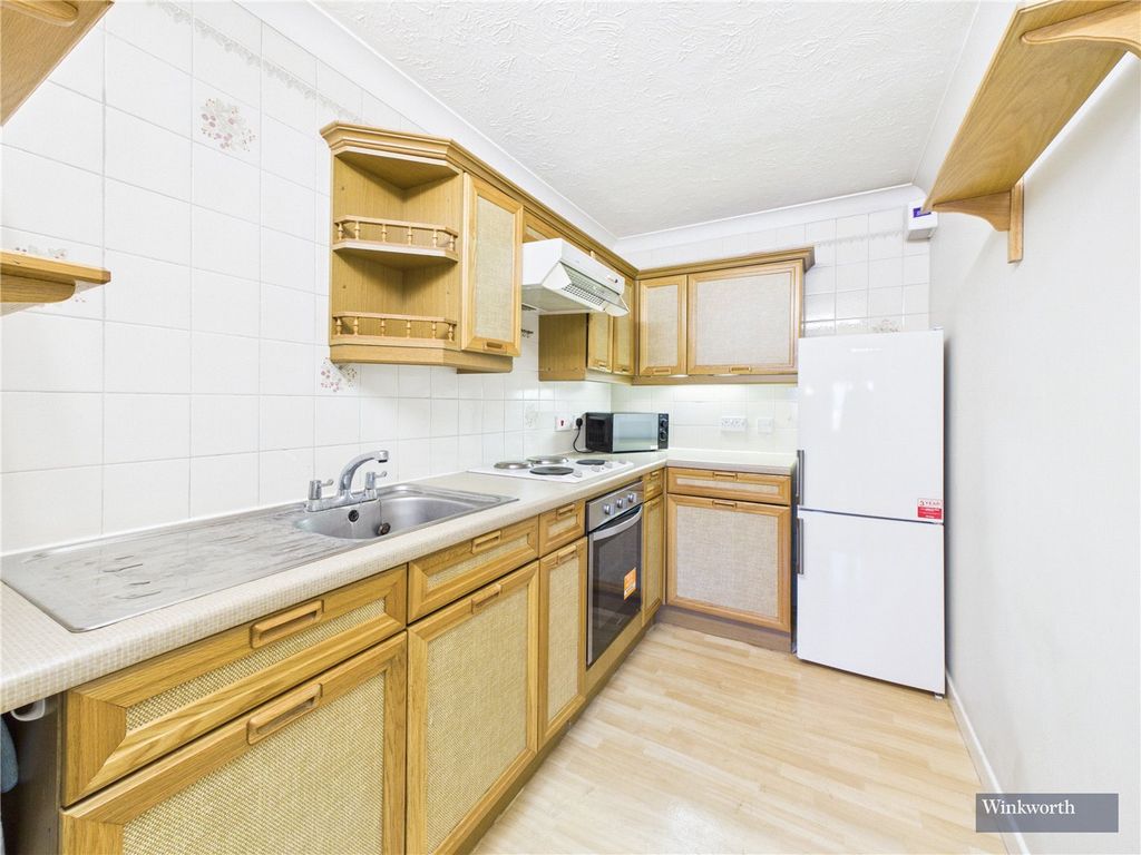 Property photo 3 of 14 Picture No. 01