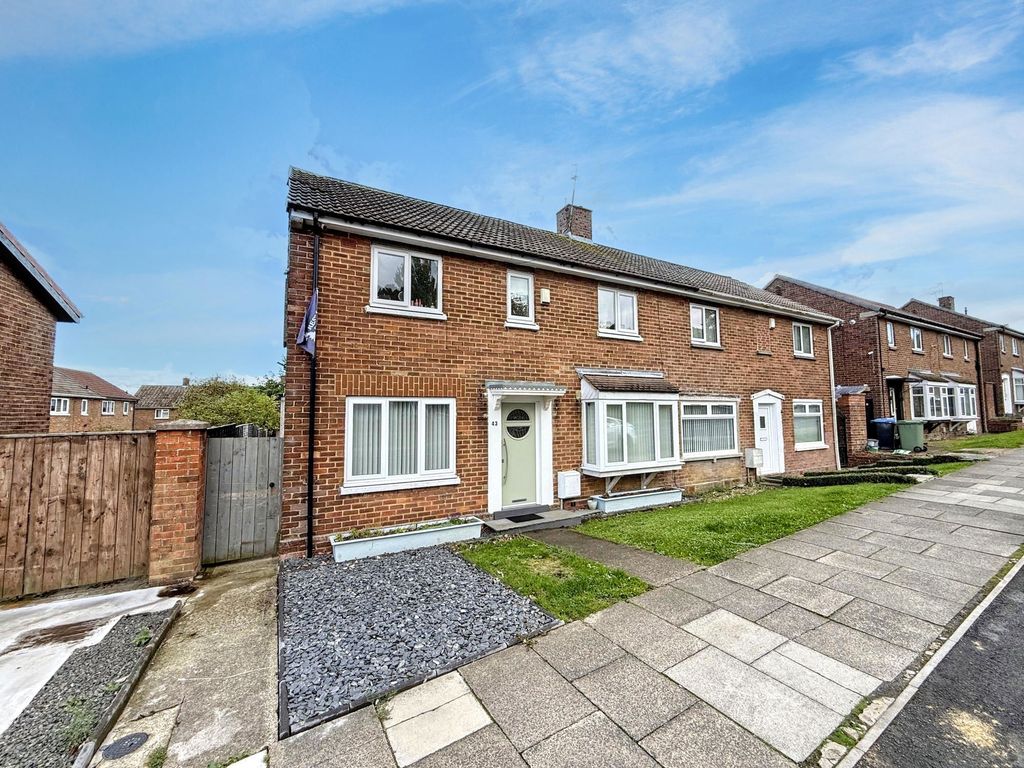 Property photo 1 of 27