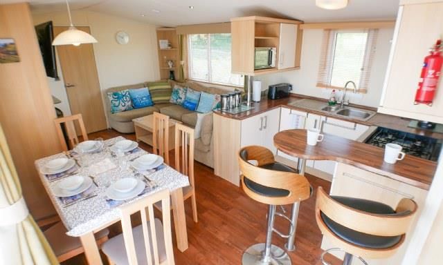 Property photo 3 of 23 Kitchen/Breakfast Dining Room