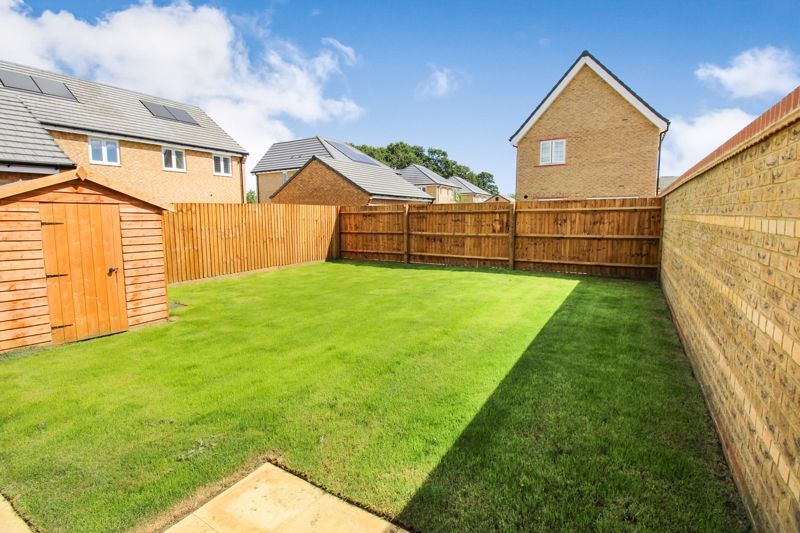 Property photo 2 of 16 Garden