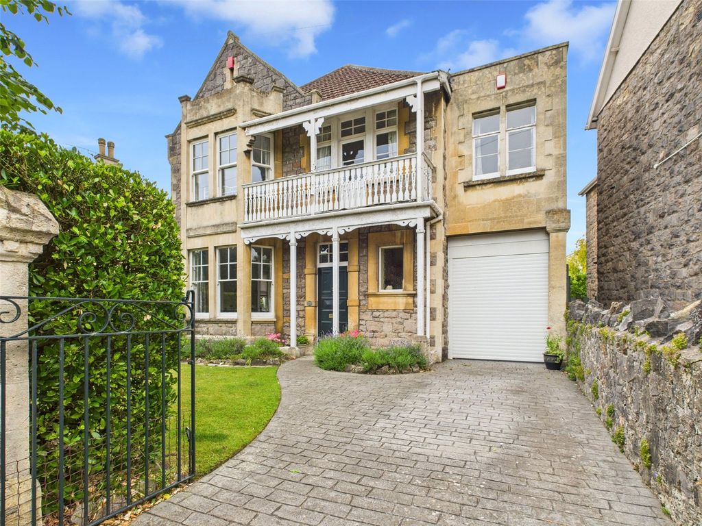 Property photo 1 of 26 Picture No. 84