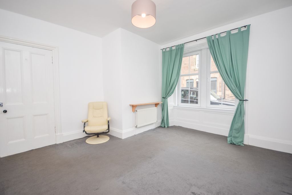 Property photo 3 of 20 Dsc_0582